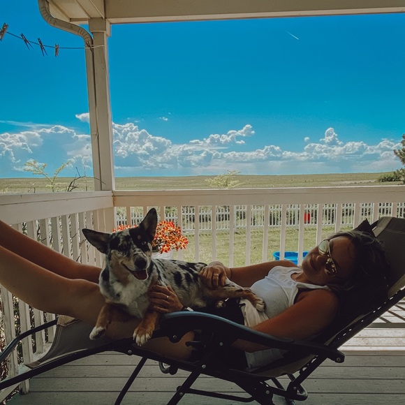 Meet your Posher, Caleigh - Picture 1 of 1